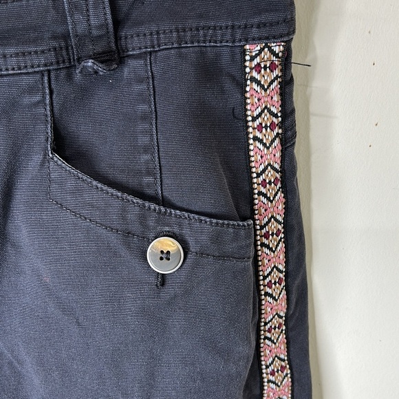 BY ANTHROPOLOGIE Canvas Tapered Embroidered Side Stripe  Trouser Ankle Pants 6 - Picture 10 of 16
